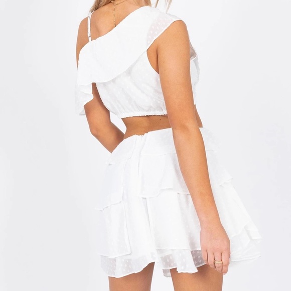 Lioness Flamenco Dress - Picture 2 of 5